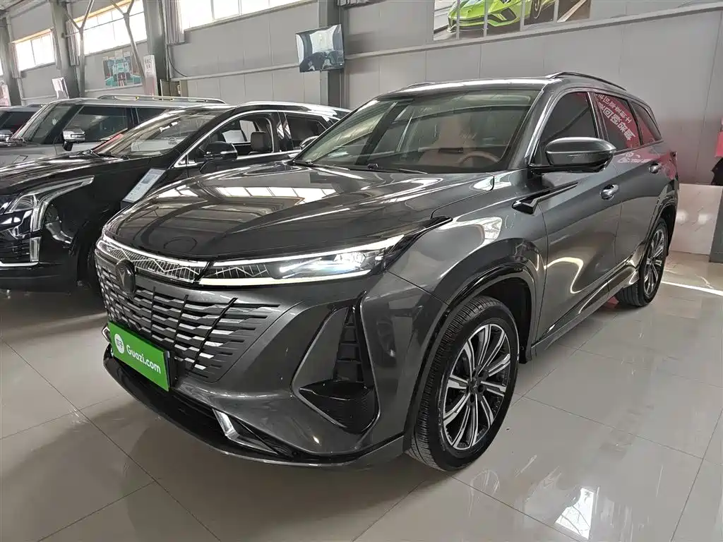 Changan CS75 PLUS 2023 — фото 2