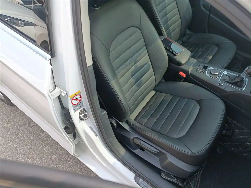 Audi A3 2015 — фото 25