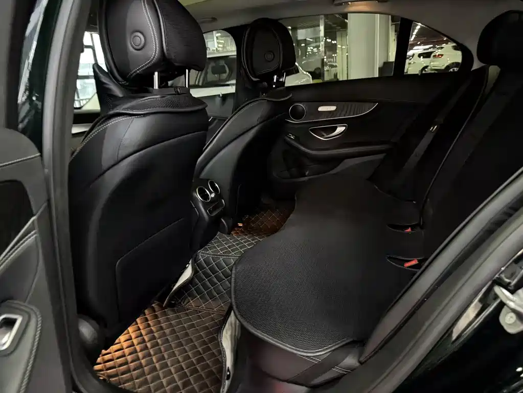 Mercedes-Benz C-Class 2019 — фото 5