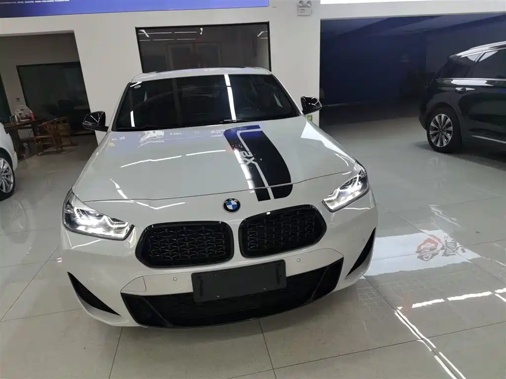 BMW X2 2022 — фото 3