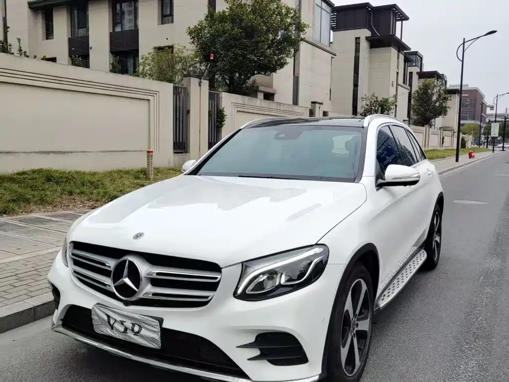 Mercedes-Benz GLC 2018 — фото 1