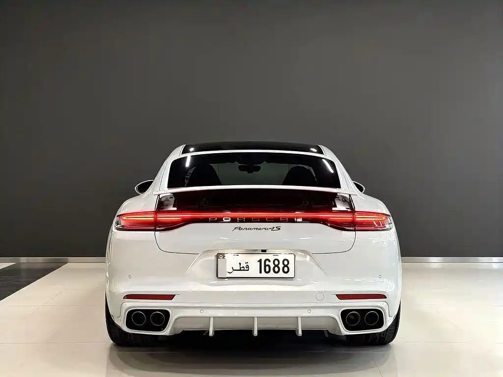 Porsche Panamera 2023 — фото 6