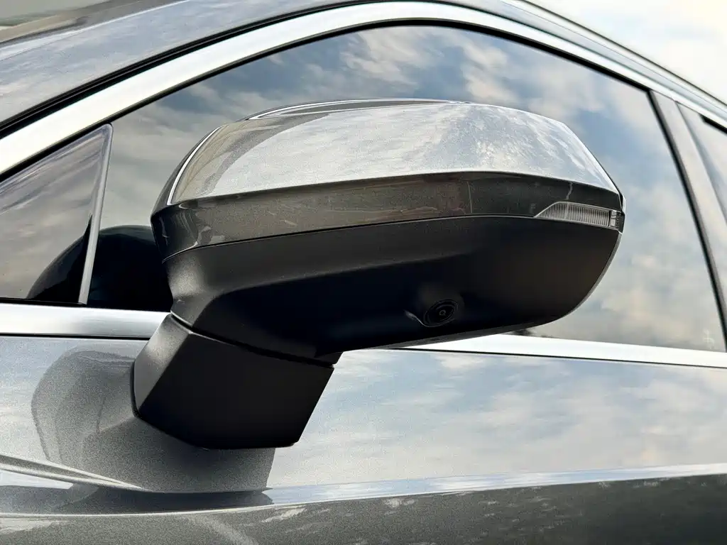 Audi Q3 2023 — фото 11