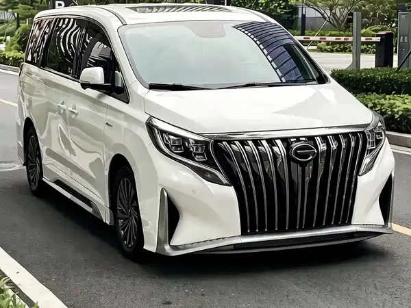 GAC Trumpchi M8 2021