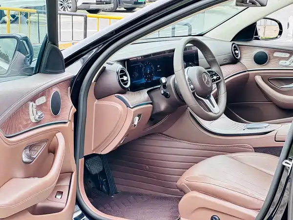 Mercedes-Benz E-Class 2020