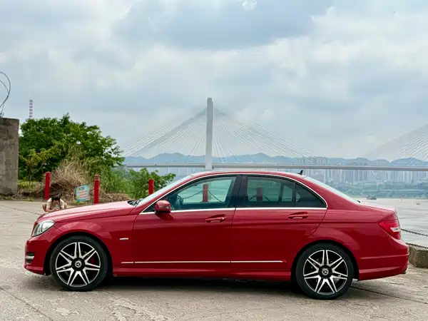 Mercedes-Benz C-Class 2013