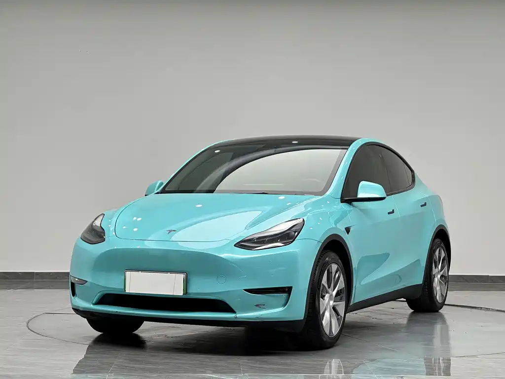 Tesla Model Y 2023 — фото 1
