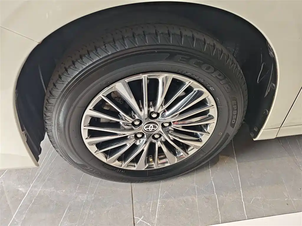 Toyota Vellfire 2020 — фото 23