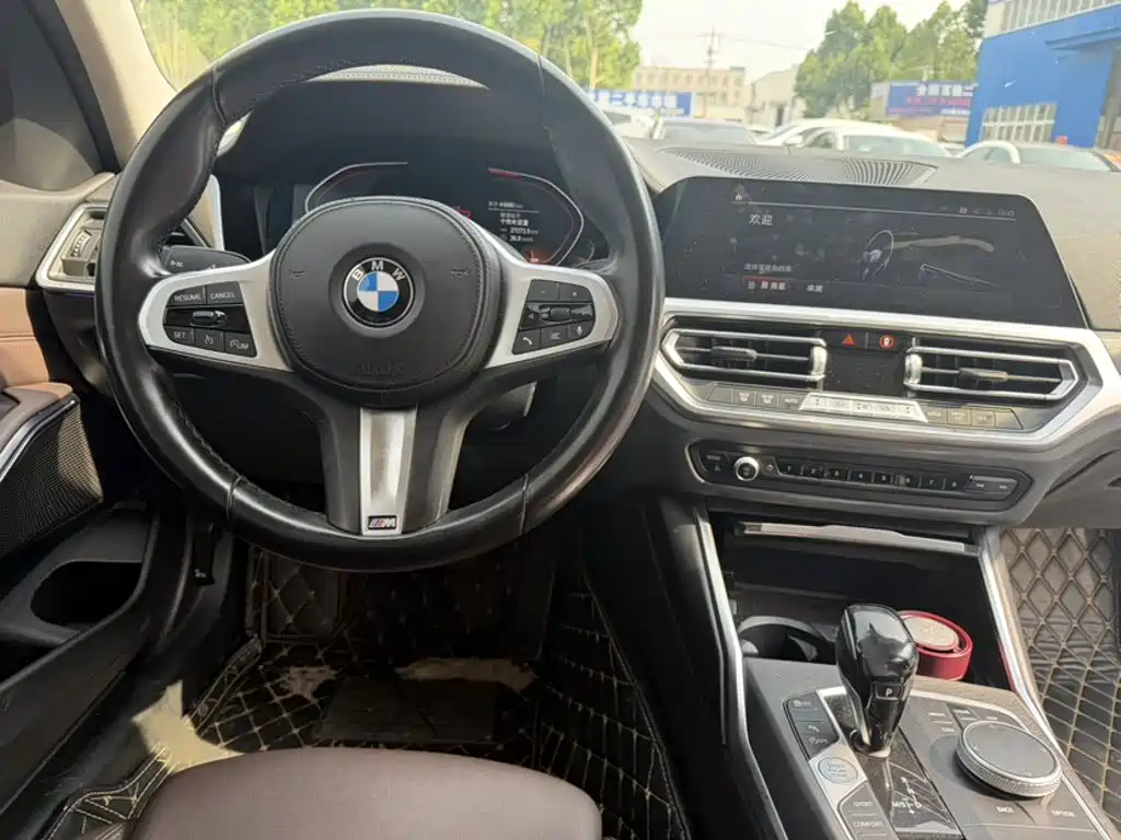 BMW 3 Series 2021 — фото 12