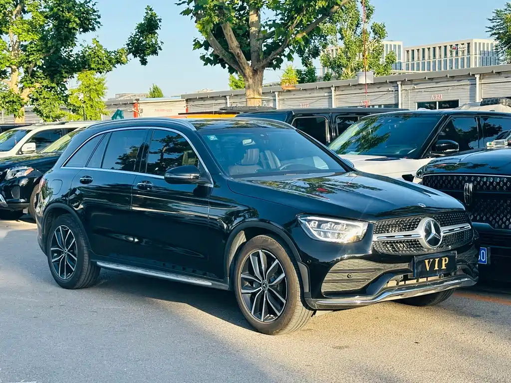 Mercedes-Benz GLC 2022 — фото 3