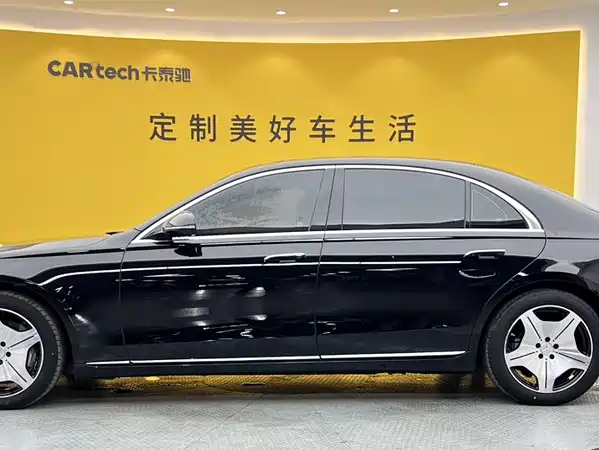 Mercedes-Benz S-Class 2025