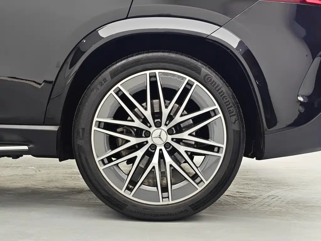Mercedes-Benz GLE AMG 2024 — фото 16