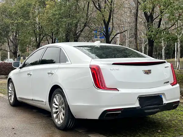 Cadillac XTS 2018