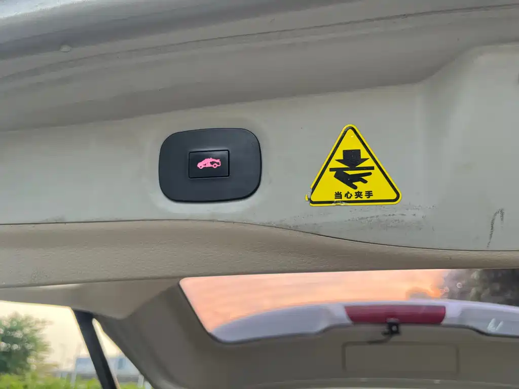 Nissan X-Trail 2014 — фото 18