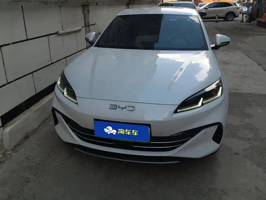 BYD Seal 06 2025