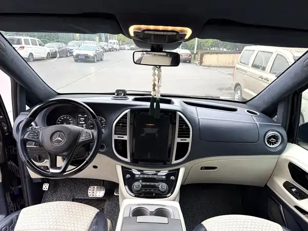 Mercedes-Benz Vito 2016