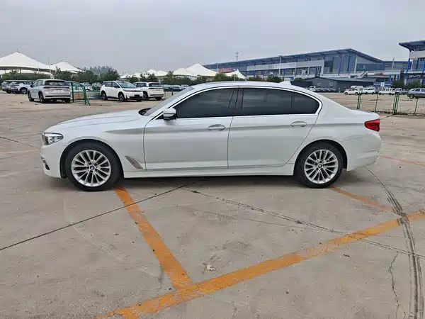 BMW 5 Series 2019