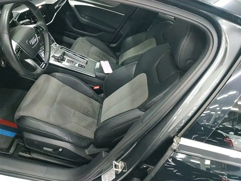 Audi A6L 2020 — фото 7