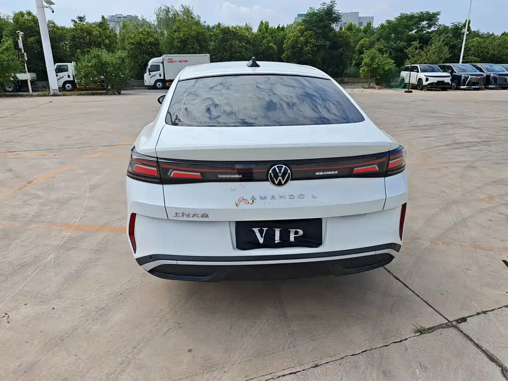 Volkswagen Lamando 2025