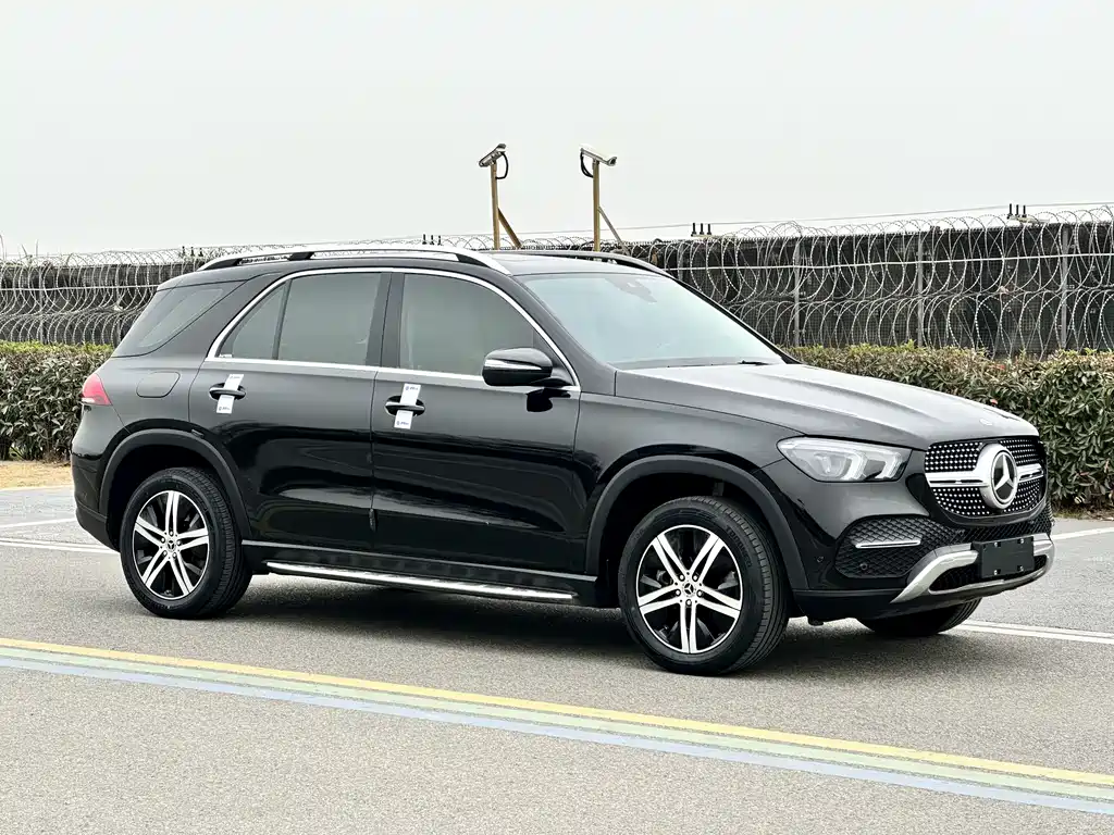 Mercedes-Benz GLE 2021