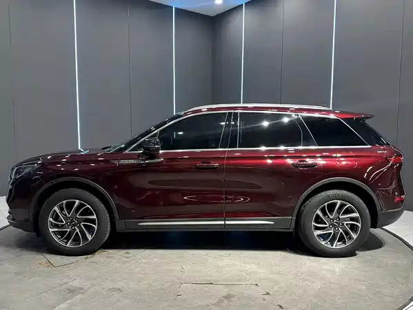 Lincoln Corsair 2022