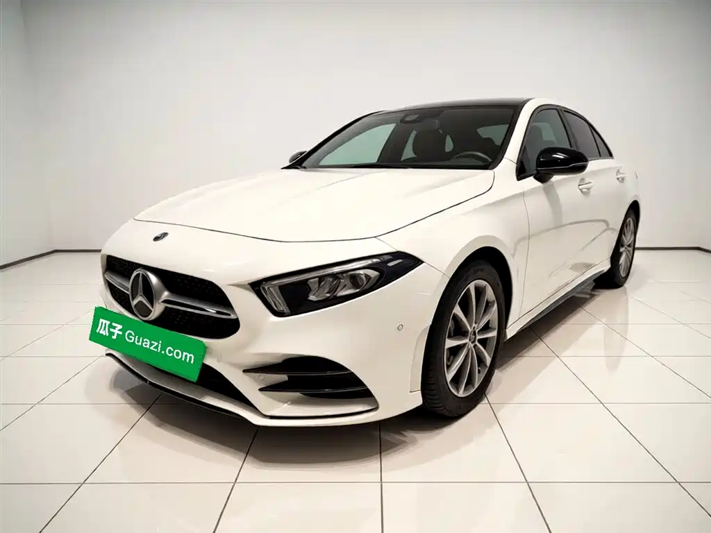 Mercedes-Benz A-Class 2020 — фото 1