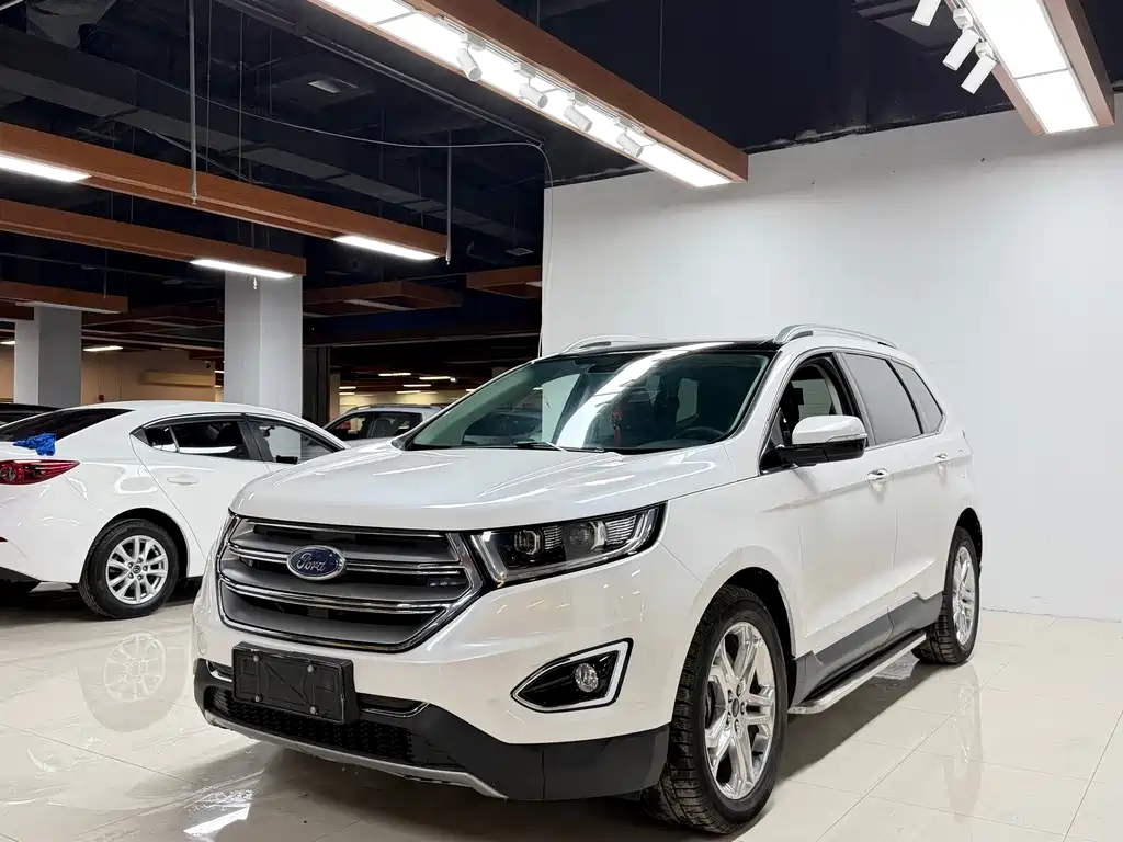 Ford Edge 2015 — фото 1