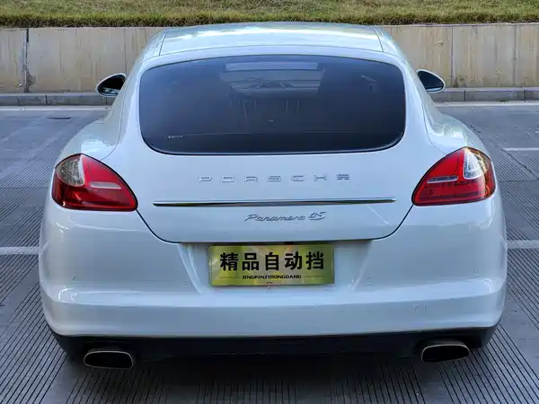 Porsche Panamera 2010
