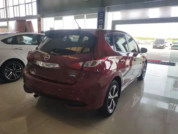 Nissan Tiida 2019