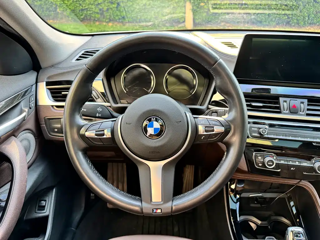 BMW X2 2021 — фото 11