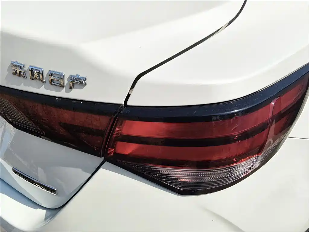 Nissan Sylphy 2020 — фото 8
