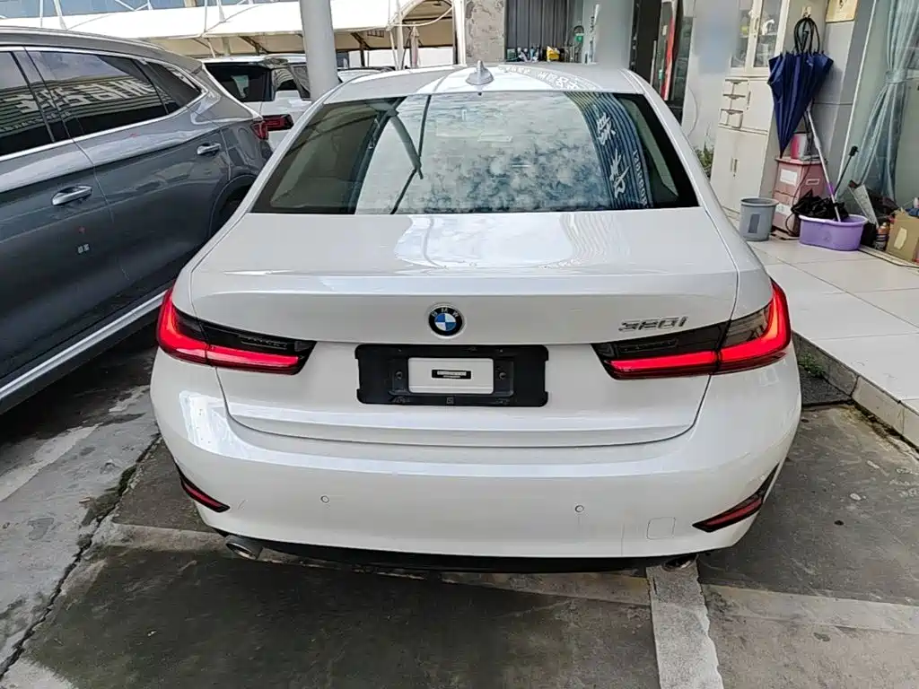 BMW 3 Series 2022