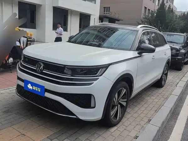 Volkswagen Tavendor 2023