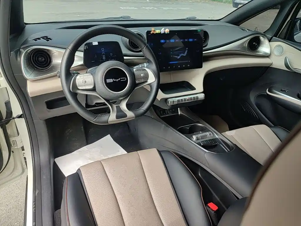 BYD Dolphin 2023 — фото 10