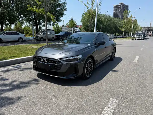 Audi A5L 2025