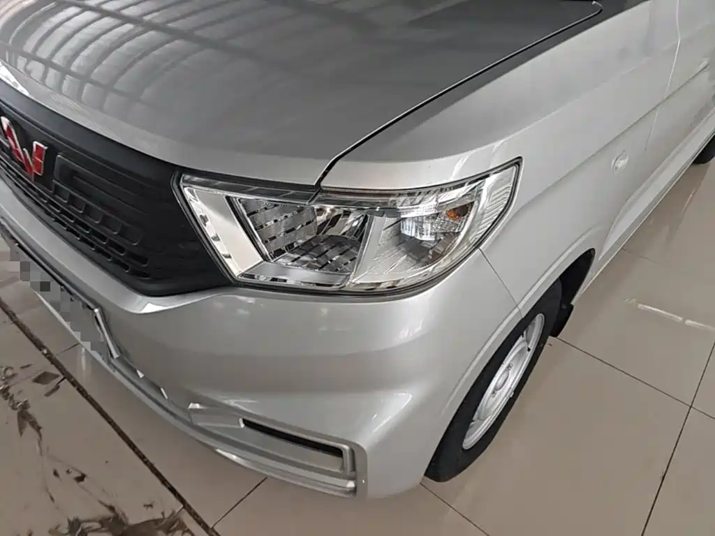 Wuling Hongguang V 2024 — фото 24