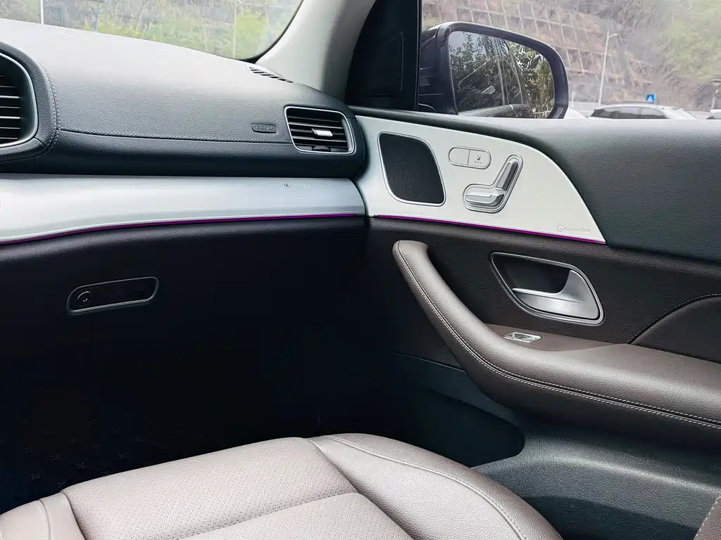 Mercedes-Benz GLE 2023 — фото 18