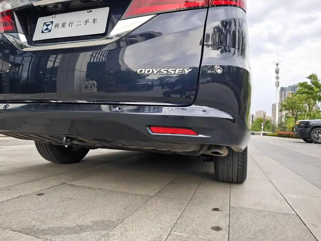 Honda Odyssey 2019 — фото 10