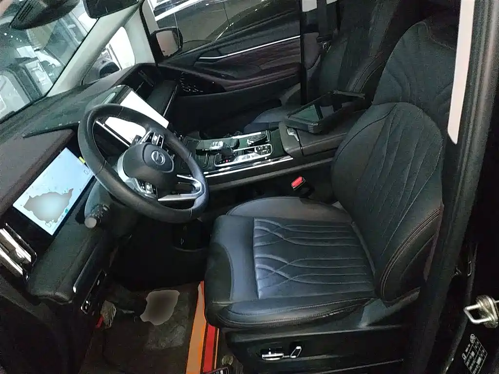 GAC Motor Trumpchi M8 2024 — фото 15