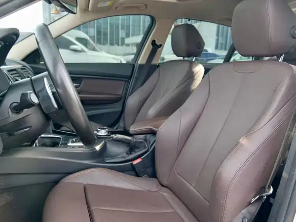 BMW 3 Series 2018
