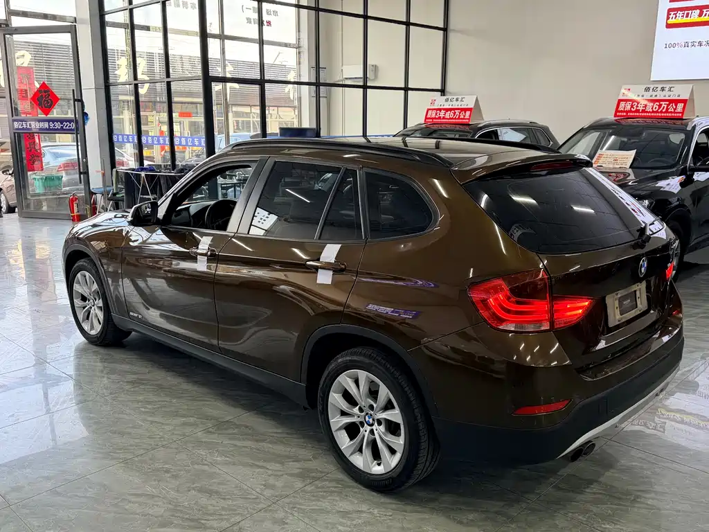 BMW X1 2014 — фото 10