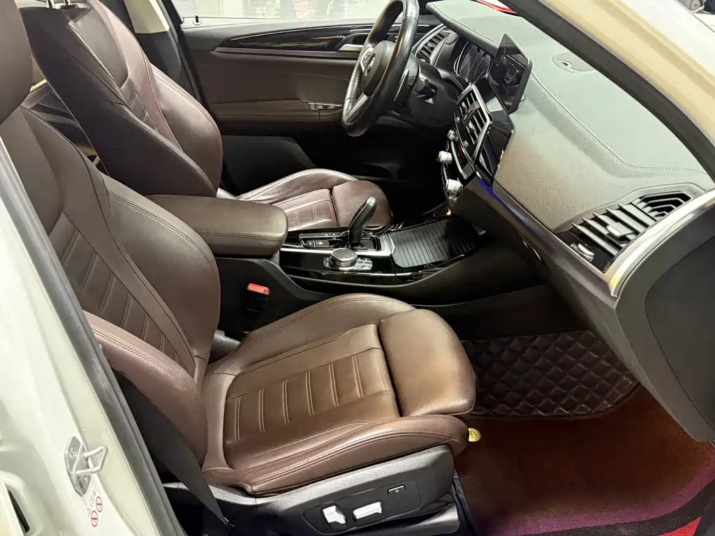 BMW X3 2019 — фото 10