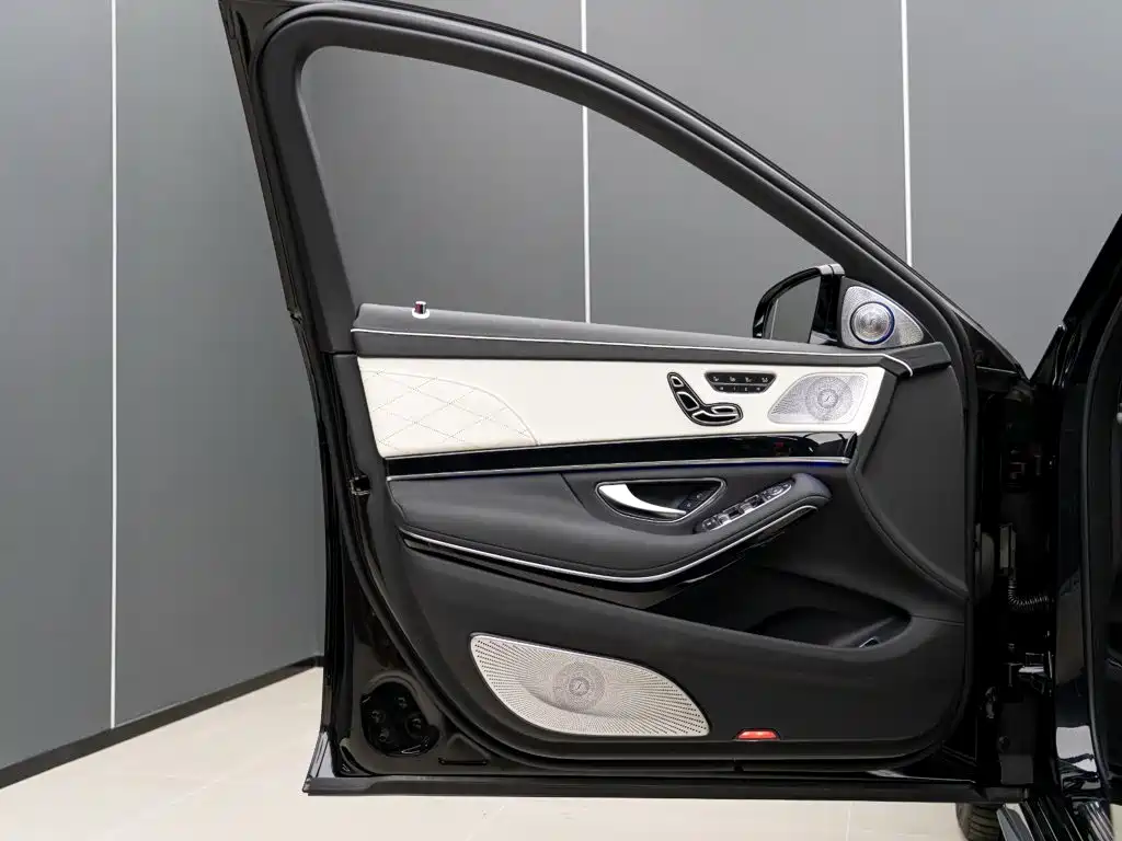Mercedes-Benz S-Class AMG 2020 — фото 7