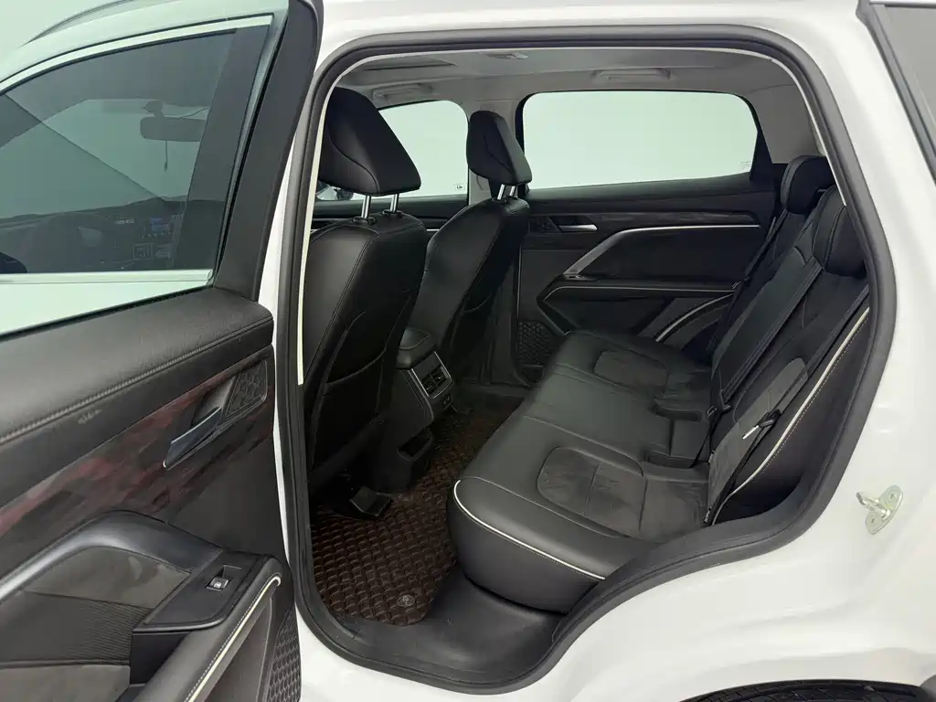 Haval H6 2022 — фото 14