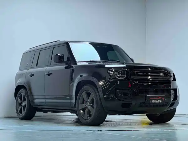 Land Rover Defender 2023