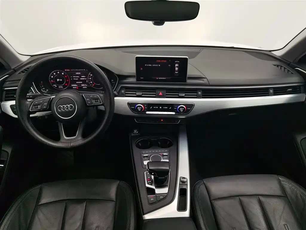Audi A4L 2018 — фото 5