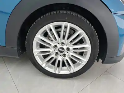 MINI MINI 2021