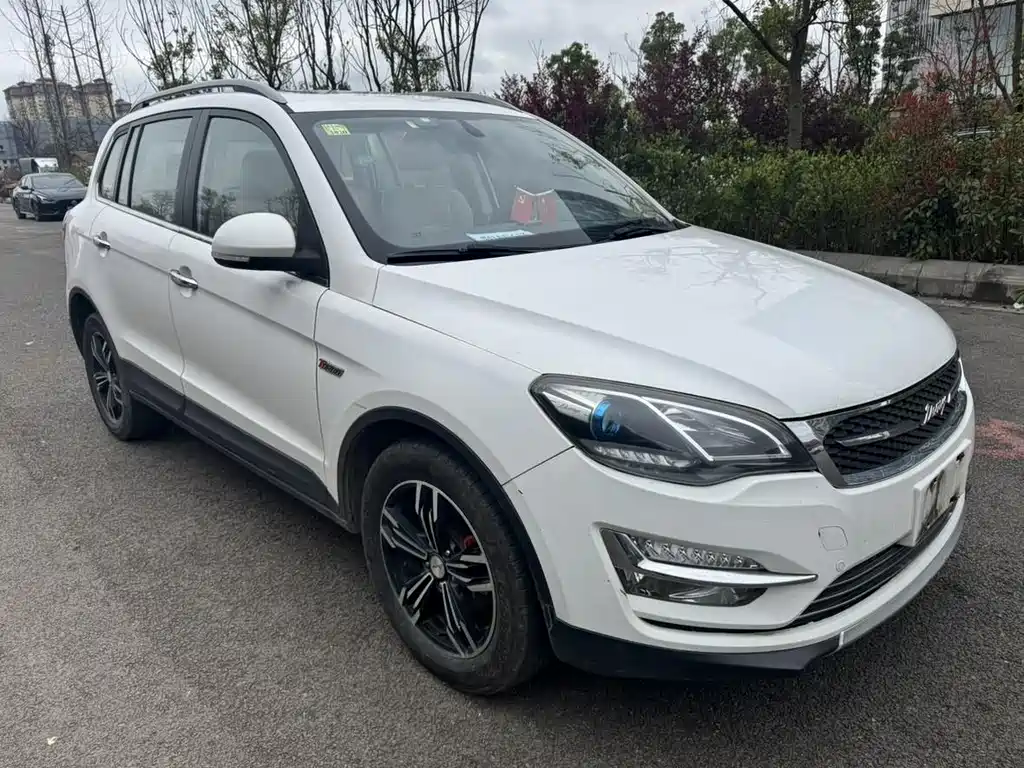 Zotye X5 2016 — фото 2