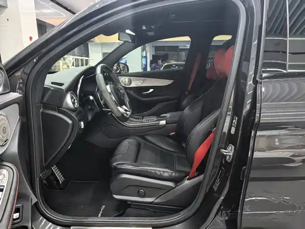 Mercedes-Benz GLC Coupe AMG 2022