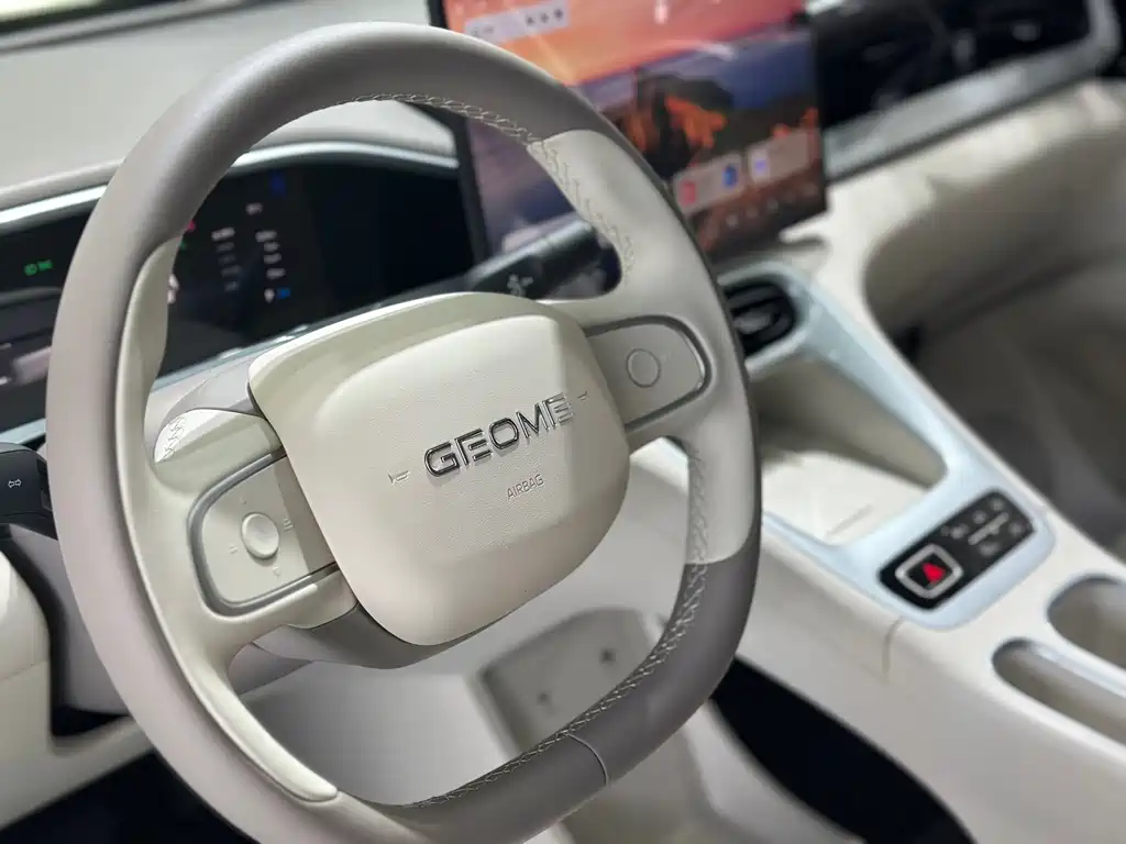 Geely Galaxy Starwish 2026 — фото 9